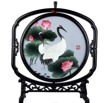 苏绣巨幅双面绣精品，传统工艺的璀璨瑰宝