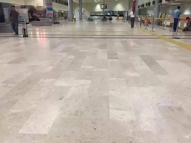欧亚木纹大理石地面，自然之美与艺术之韵的融合