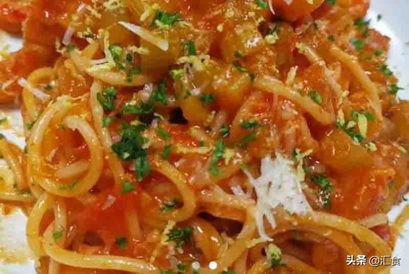 菠菜扇贝蛋花汤，一道美味与健康并存的佳肴