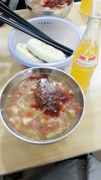 米酒汤圆蛋花汤，传统美食与健康的完美结合