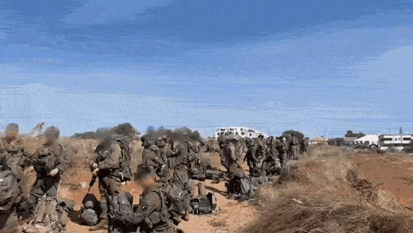 美军伞兵服，荣耀与力量的象征