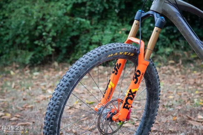 Rock Shox SID Team拆解，深入了解自行车零件的艺术