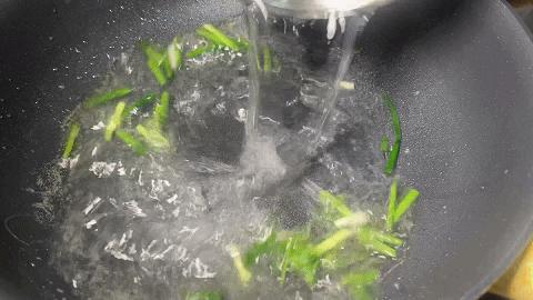 菠菜蛋花汤的熬制方法与技巧