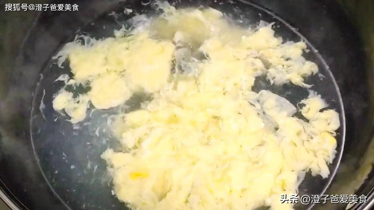 油炸蛋花做法，一道美味佳肴的烹饪秘诀